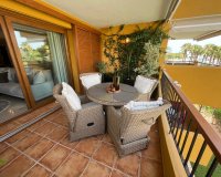 Reventa - Apartamento / Dúplex - Punta Prima