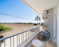 Reventa - Apartamento / Dúplex - Punta Prima