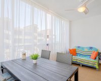 Reventa - Apartamento / Dúplex - Punta Prima