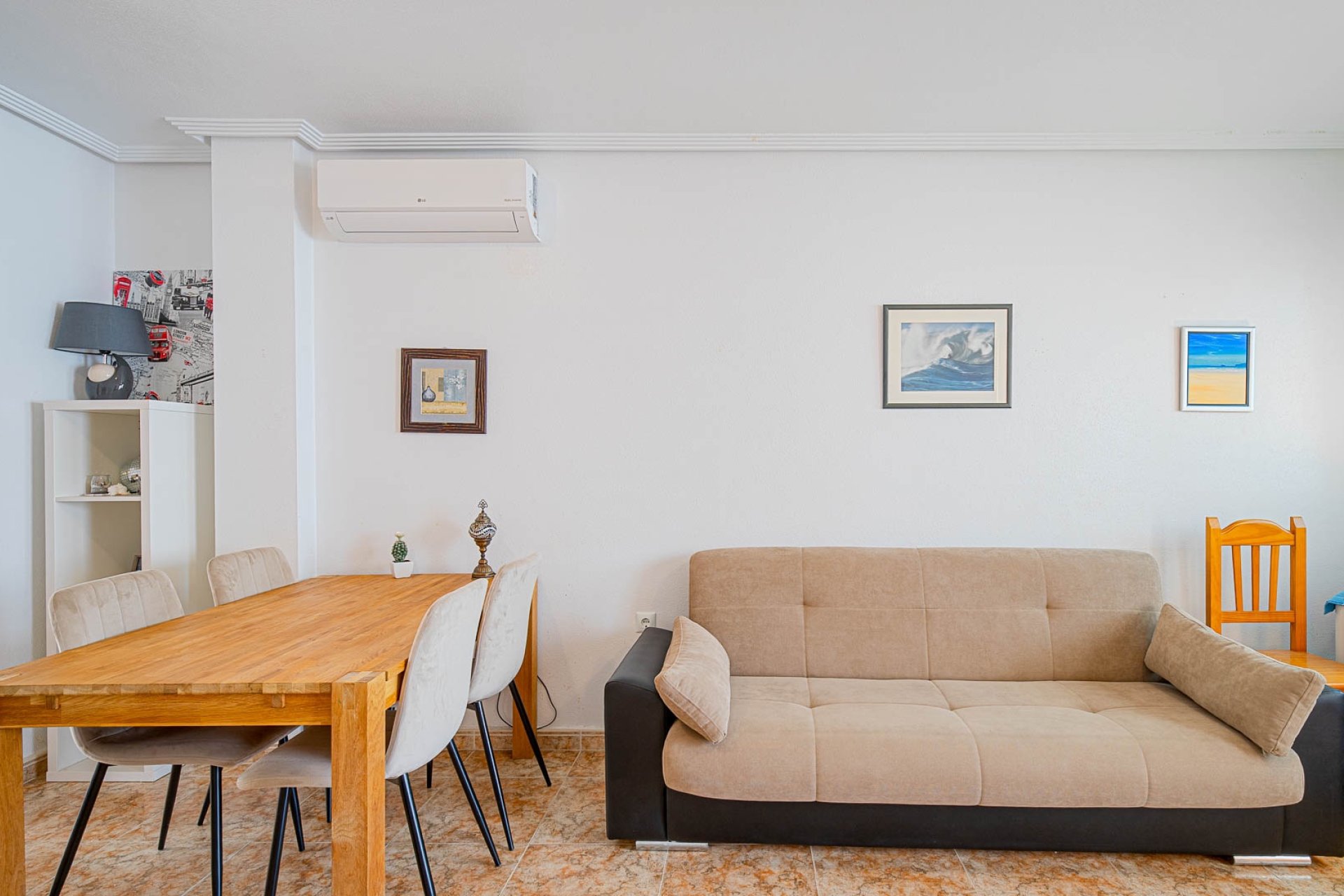 Reventa - Apartamento / Dúplex - Punta Prima