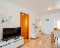 Reventa - Apartamento / Dúplex - Punta Prima