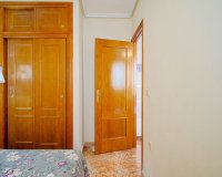 Reventa - Apartamento / Dúplex - Punta Prima
