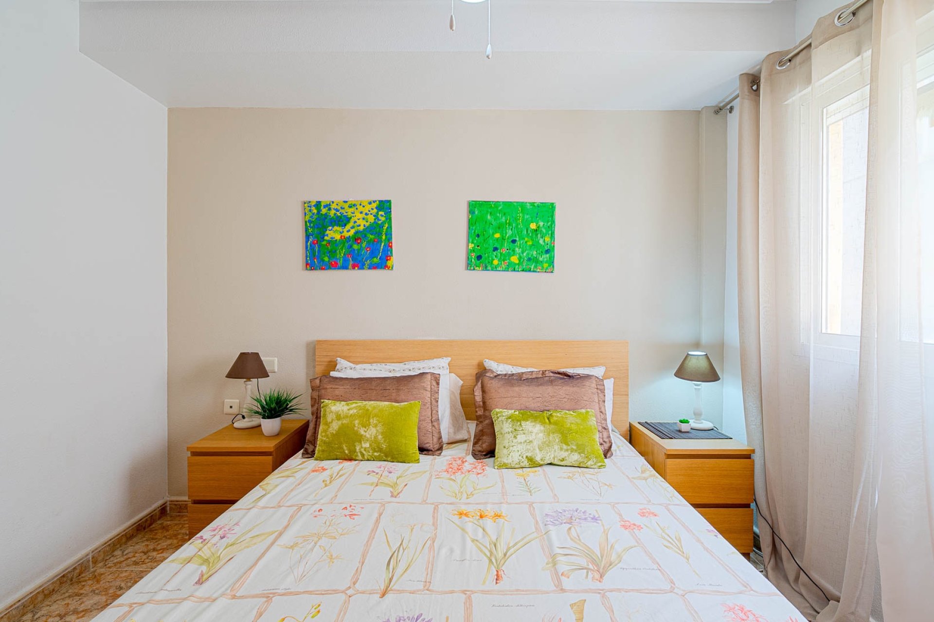 Reventa - Apartamento / Dúplex - Punta Prima