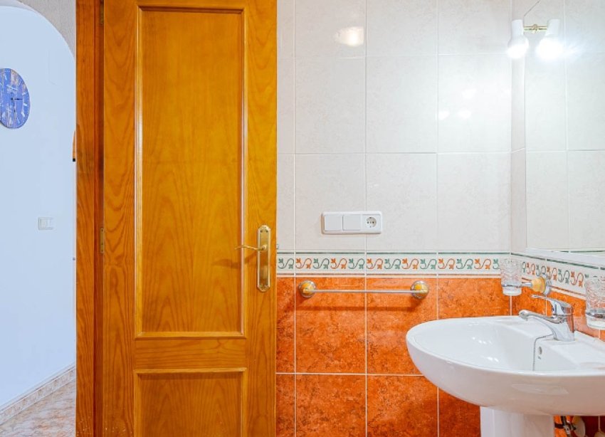 Reventa - Apartamento / Dúplex - Punta Prima