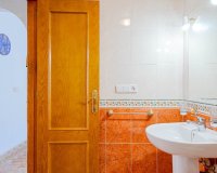 Reventa - Apartamento / Dúplex - Punta Prima