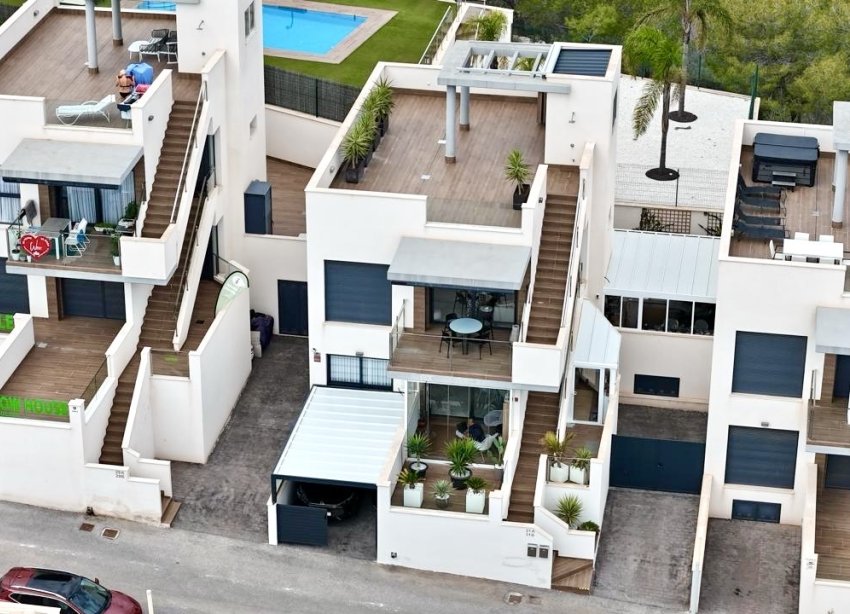 Reventa - Apartamento / Dúplex - San Miguel de Salinas