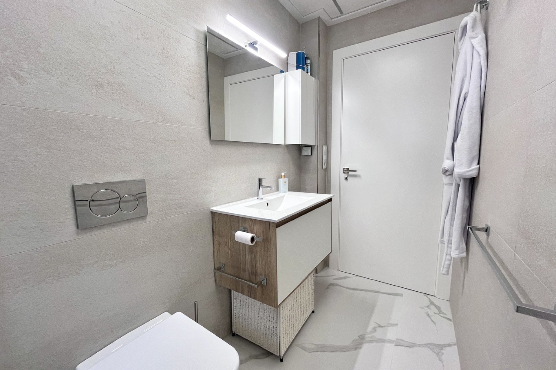 Reventa - Apartamento / Dúplex - San Miguel de Salinas