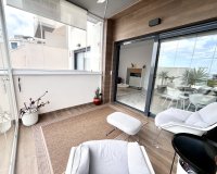 Reventa - Apartamento / Dúplex - San Miguel de Salinas