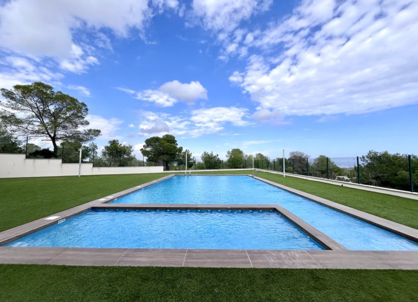 Reventa - Apartamento / Dúplex - San Miguel de Salinas