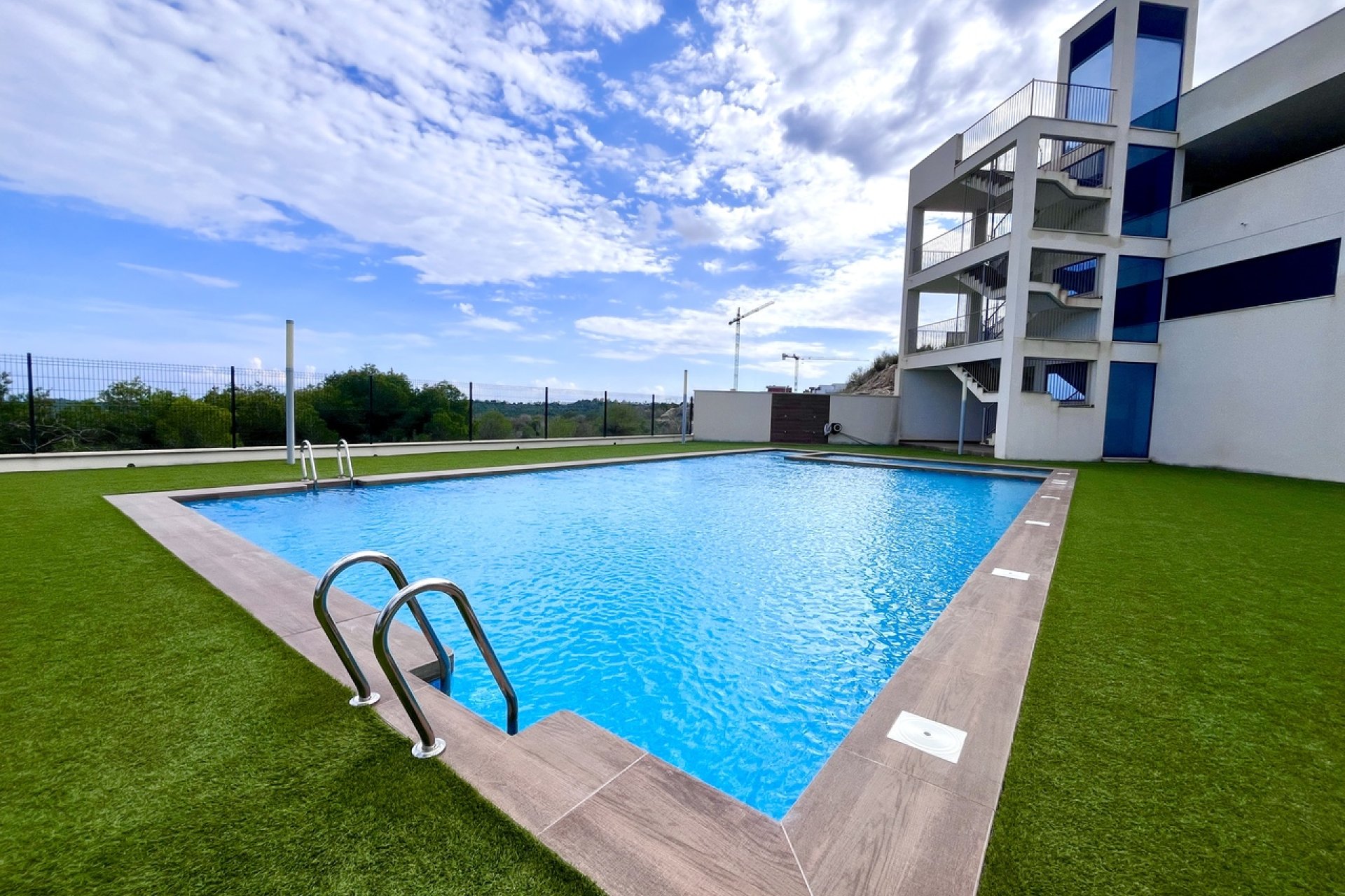 Reventa - Apartamento / Dúplex - San Miguel de Salinas