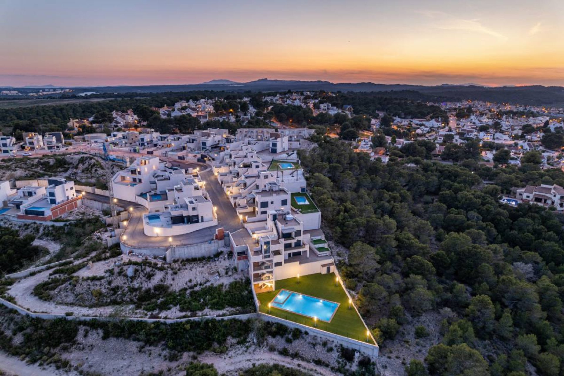 Reventa - Apartamento / Dúplex - San Miguel de Salinas