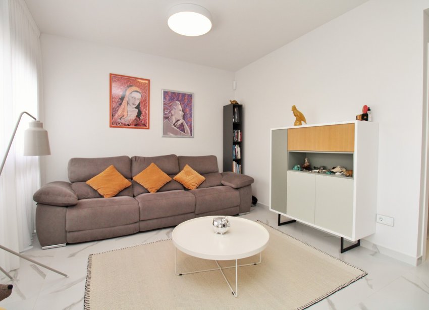 Reventa - Apartamento / Dúplex - San Miguel de Salinas