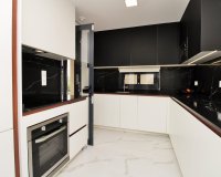 Reventa - Apartamento / Dúplex - San Miguel de Salinas