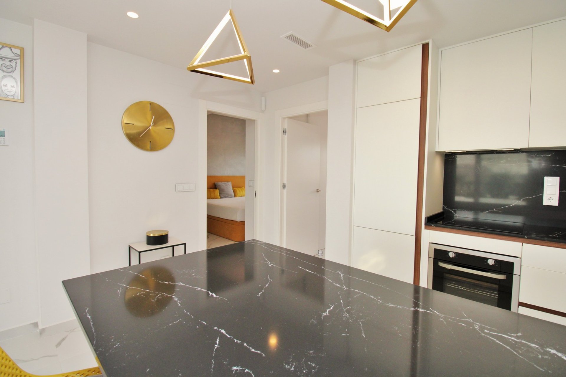 Reventa - Apartamento / Dúplex - San Miguel de Salinas