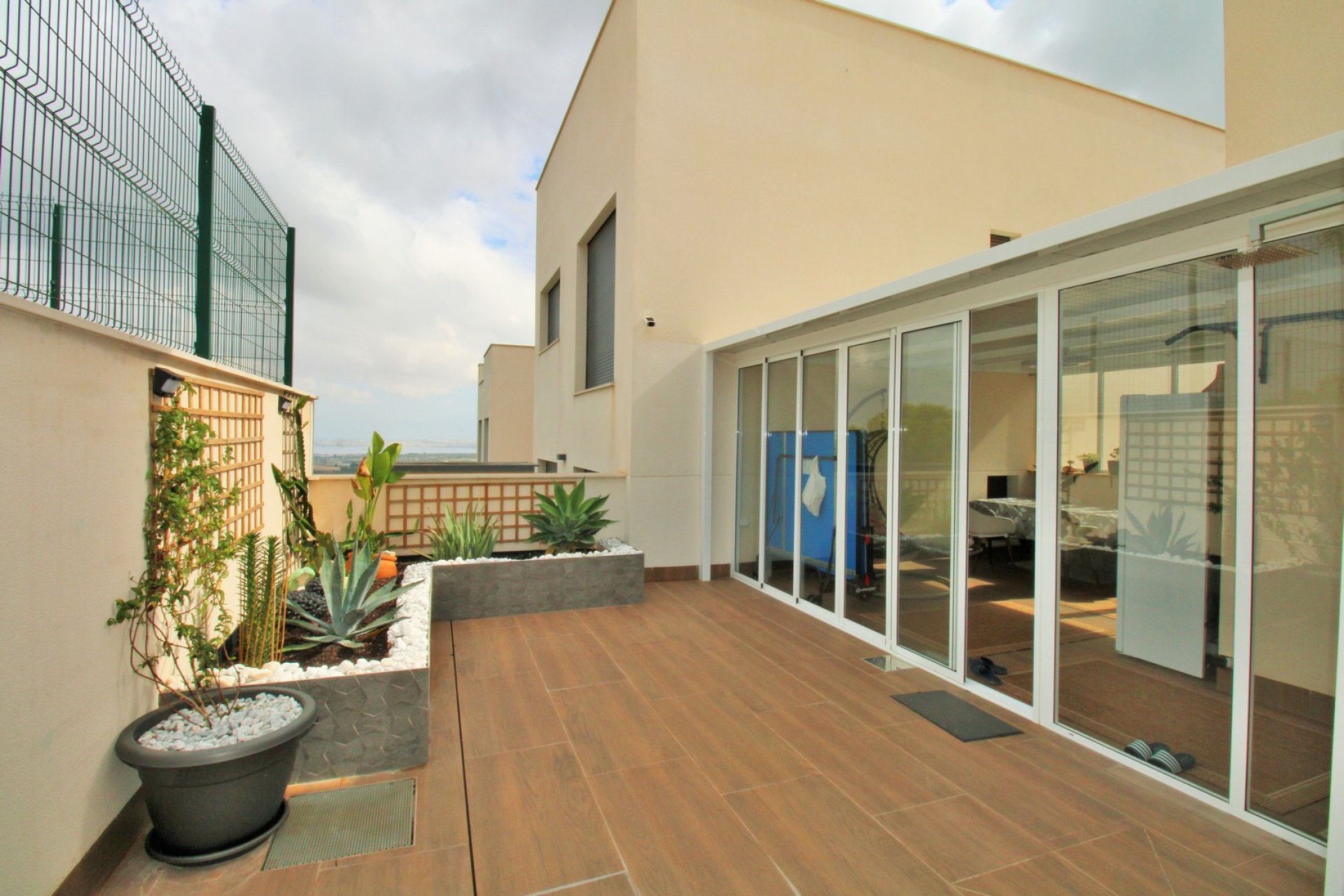 Reventa - Apartamento / Dúplex - San Miguel de Salinas