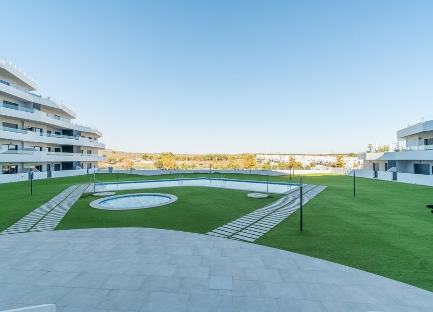 Reventa - Apartamento / Dúplex - San Miguel de Salinas
