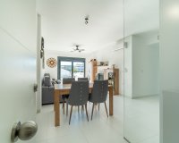 Reventa - Apartamento / Dúplex - San Miguel de Salinas