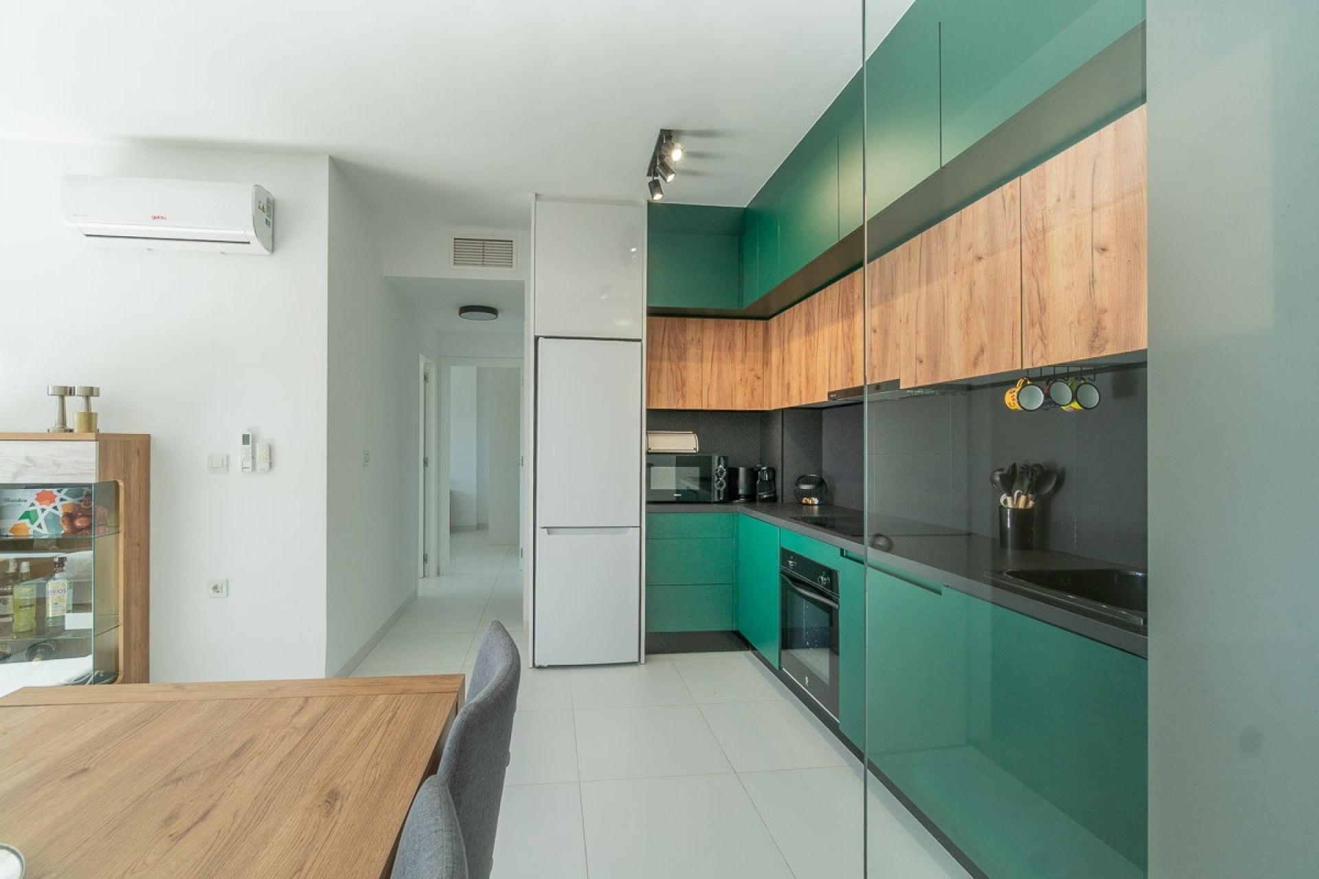 Reventa - Apartamento / Dúplex - San Miguel de Salinas