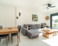 Reventa - Apartamento / Dúplex - San Miguel de Salinas
