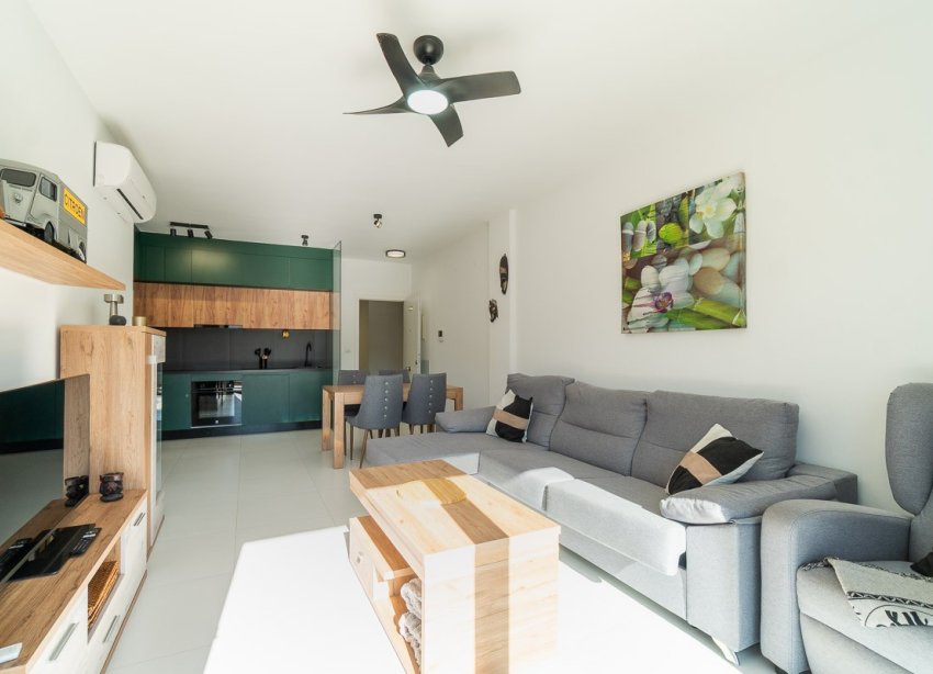 Reventa - Apartamento / Dúplex - San Miguel de Salinas