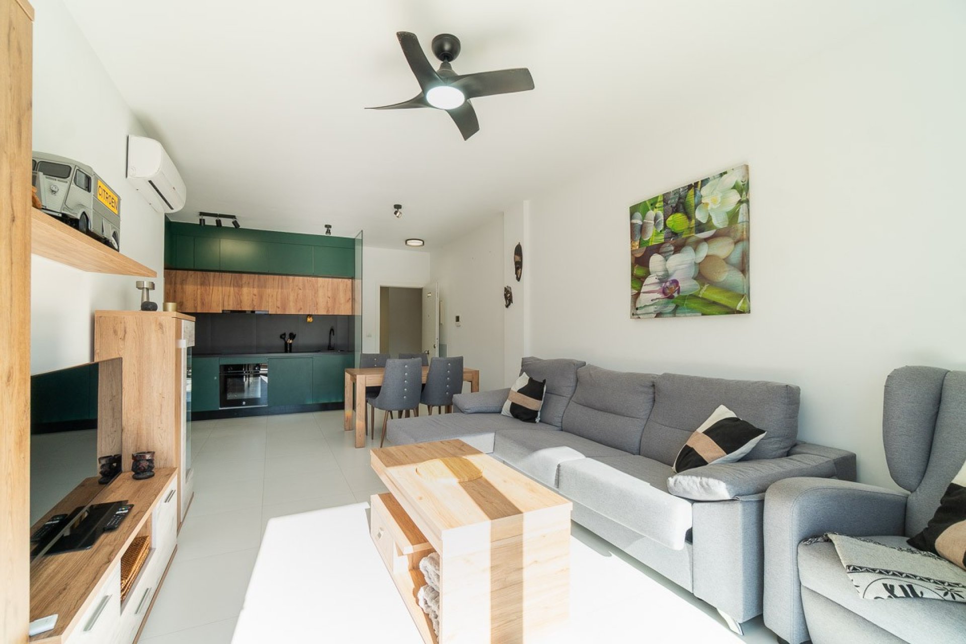 Reventa - Apartamento / Dúplex - San Miguel de Salinas
