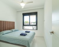 Reventa - Apartamento / Dúplex - San Miguel de Salinas