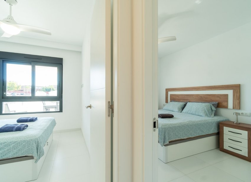 Reventa - Apartamento / Dúplex - San Miguel de Salinas