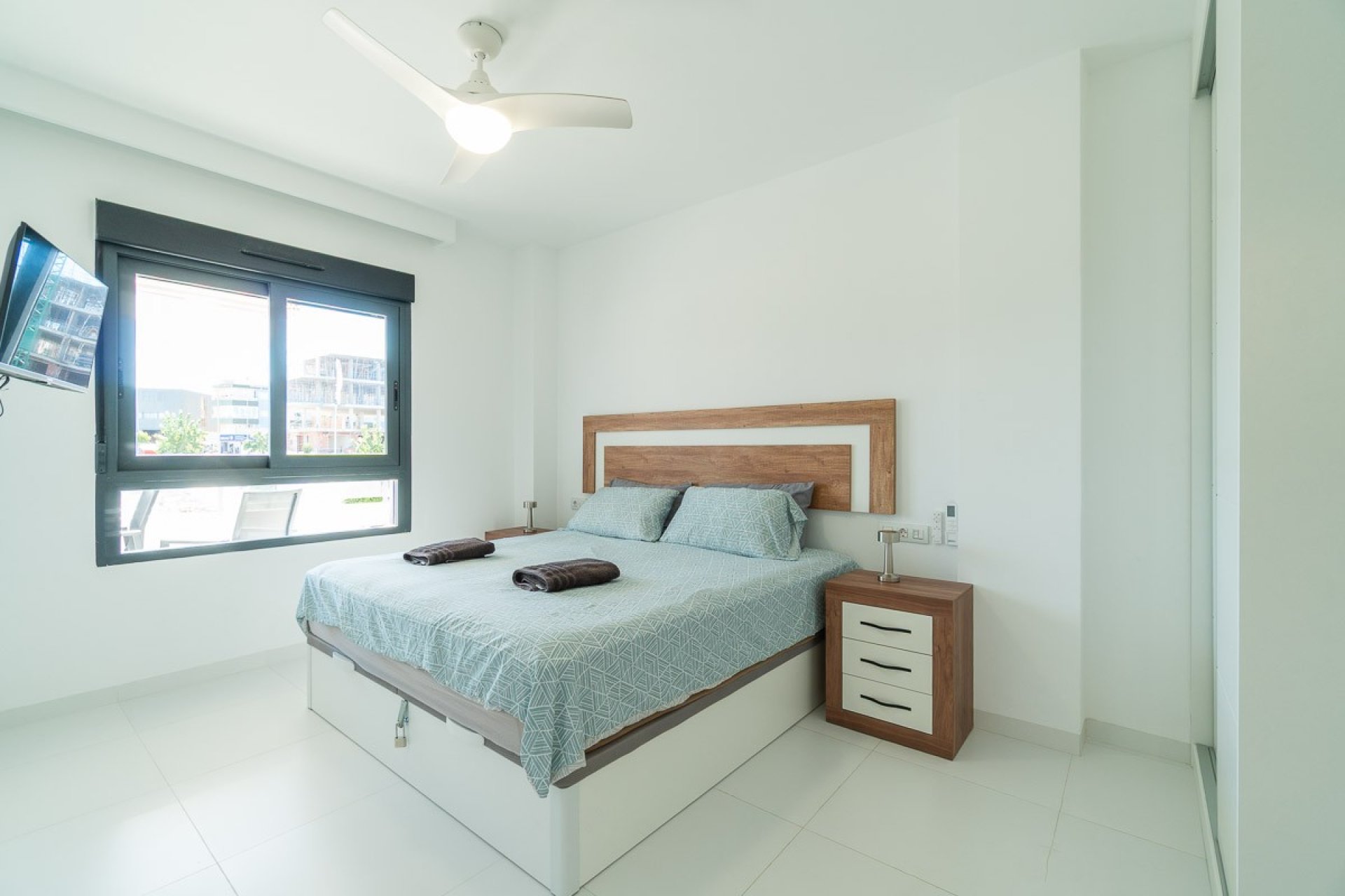 Reventa - Apartamento / Dúplex - San Miguel de Salinas