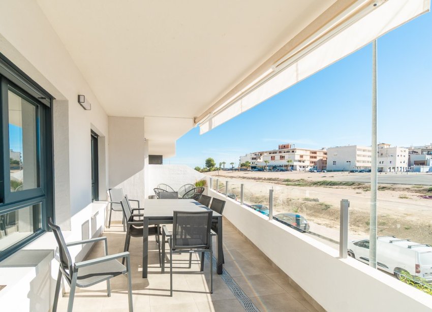 Reventa - Apartamento / Dúplex - San Miguel de Salinas