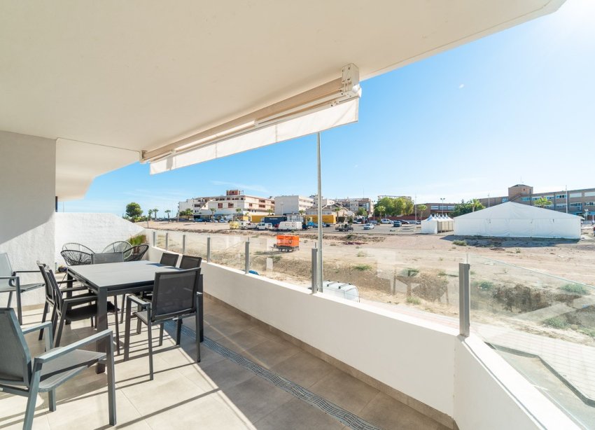 Reventa - Apartamento / Dúplex - San Miguel de Salinas