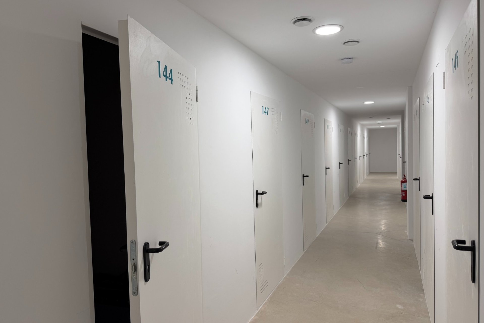 Reventa - Apartamento / Dúplex - San Miguel de Salinas