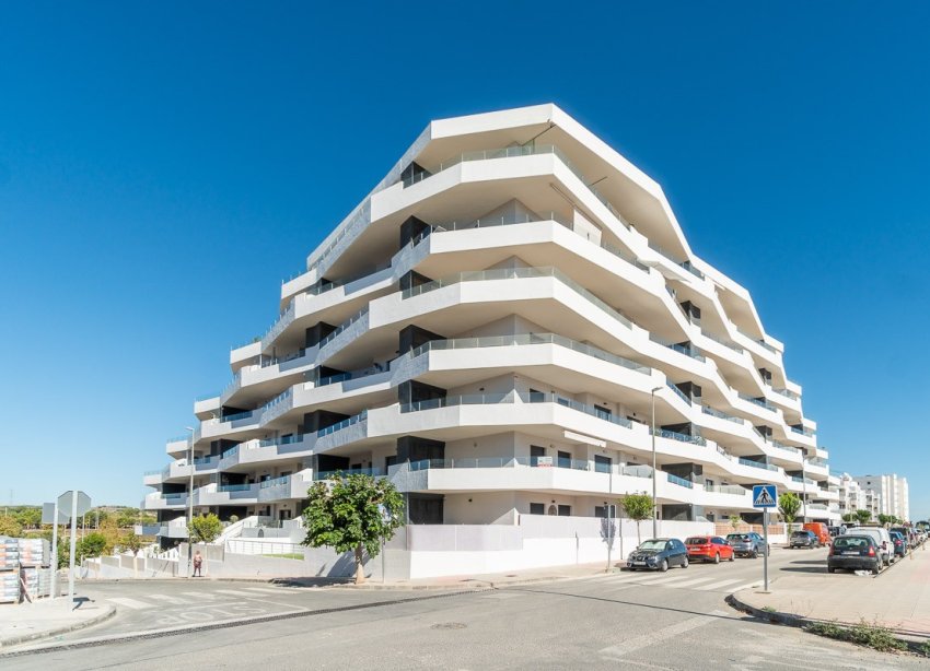 Reventa - Apartamento / Dúplex - San Miguel de Salinas