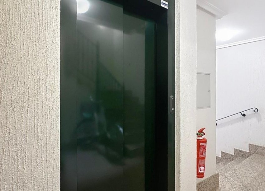 Reventa - Apartamento / Dúplex - San Pedro del Pinatar - San Pedro De Pinatar