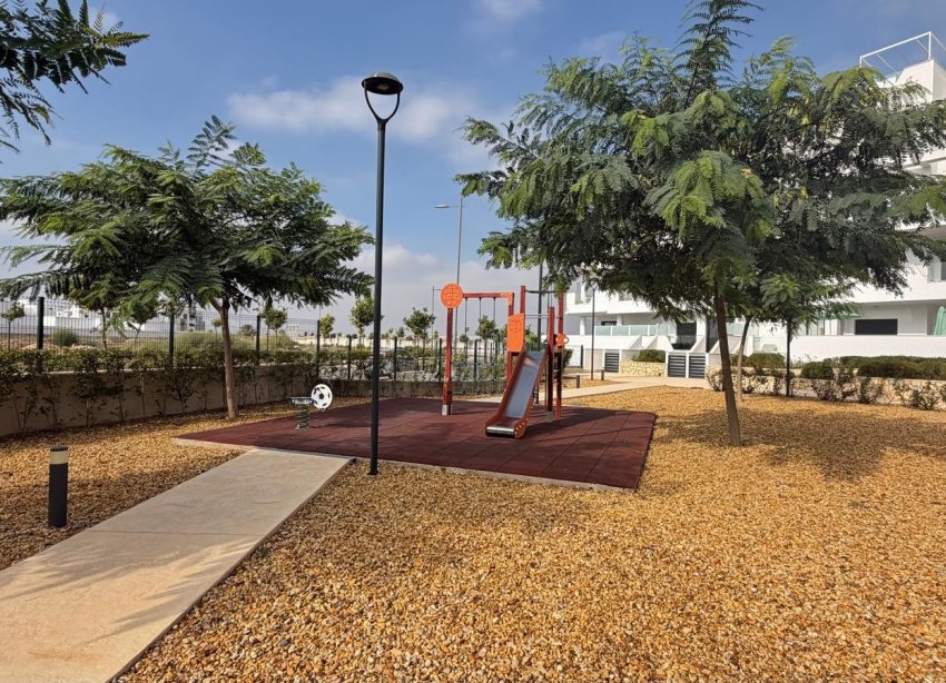 Reventa - Apartamento / Dúplex - Santa Rosalia - Santa Rosalía