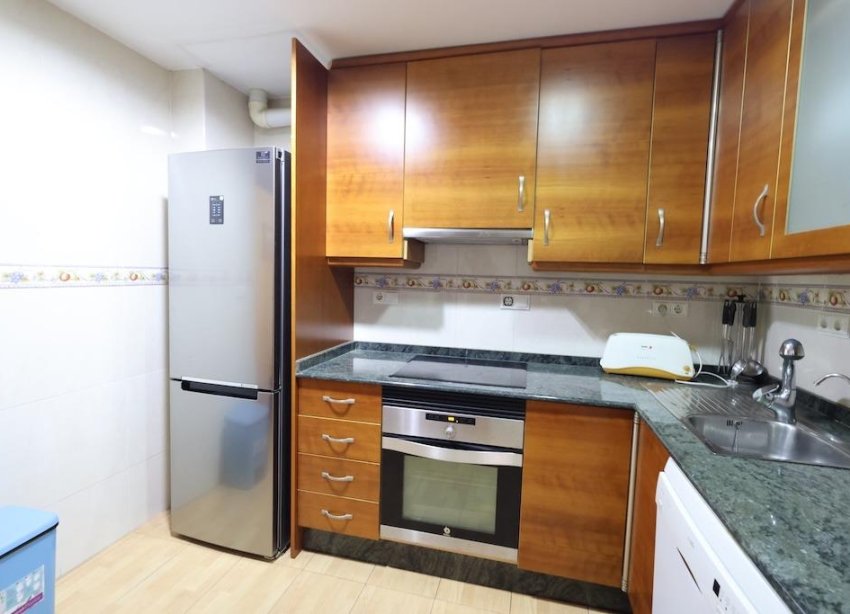 Reventa - Apartamento / Dúplex - Torrevieja - Acequion