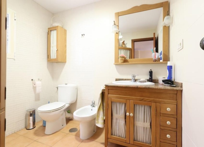 Reventa - Apartamento / Dúplex - Torrevieja - Acequion