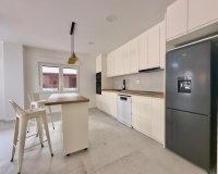 Reventa - Apartamento / Dúplex - Torrevieja - Acequion