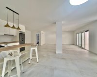 Reventa - Apartamento / Dúplex - Torrevieja - Acequion