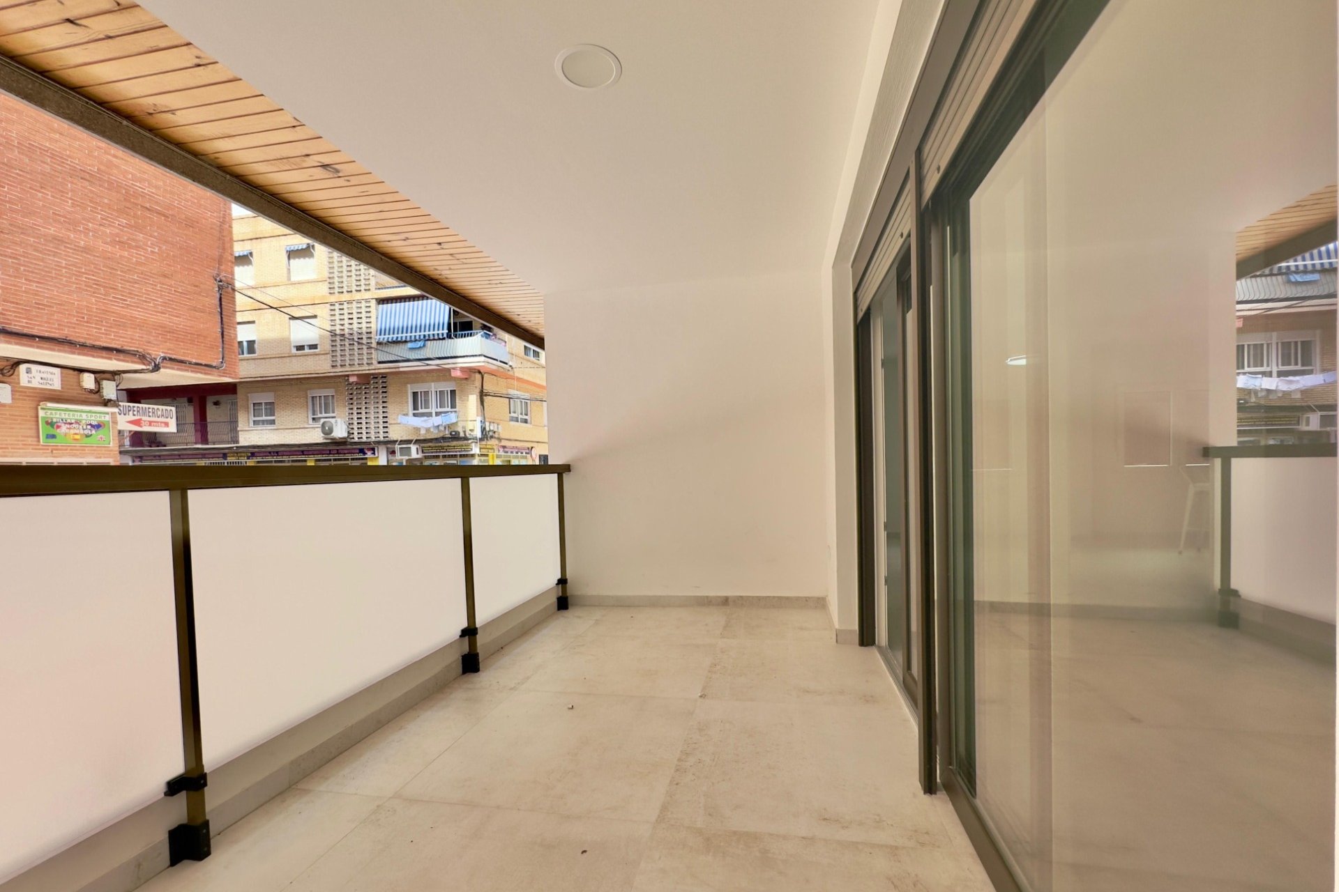 Reventa - Apartamento / Dúplex - Torrevieja - Acequion