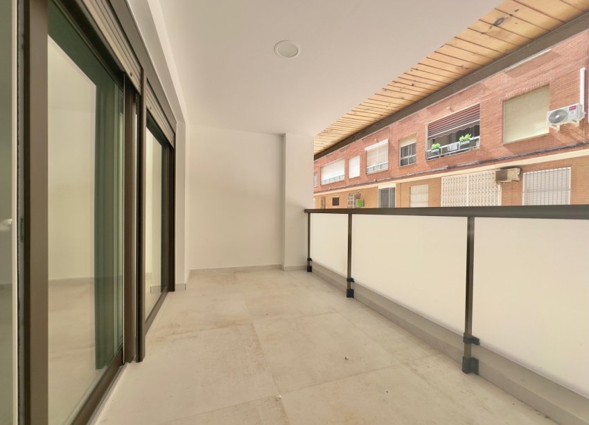 Reventa - Apartamento / Dúplex - Torrevieja - Acequion