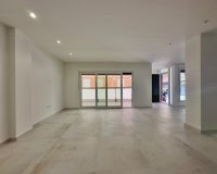 Reventa - Apartamento / Dúplex - Torrevieja - Acequion