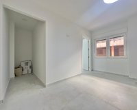 Reventa - Apartamento / Dúplex - Torrevieja - Acequion