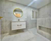 Reventa - Apartamento / Dúplex - Torrevieja - Acequion