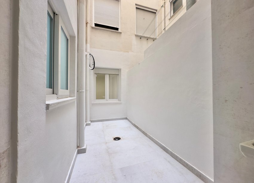 Reventa - Apartamento / Dúplex - Torrevieja - Acequion