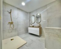 Reventa - Apartamento / Dúplex - Torrevieja - Acequion