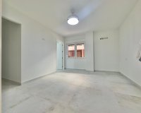 Reventa - Apartamento / Dúplex - Torrevieja - Acequion