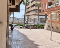Reventa - Apartamento / Dúplex - Torrevieja - Acequion