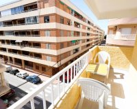 Reventa - Apartamento / Dúplex - Torrevieja - Acequion