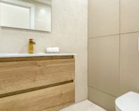 Reventa - Apartamento / Dúplex - Torrevieja - Acequion