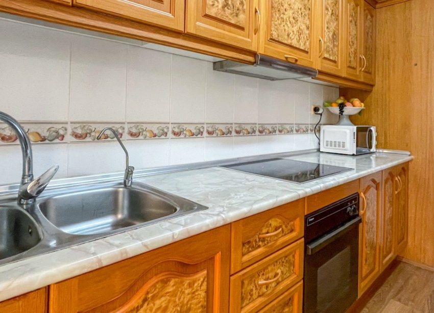 Reventa - Apartamento / Dúplex - Torrevieja - Acequion